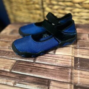 Umi Brand Water Shoes